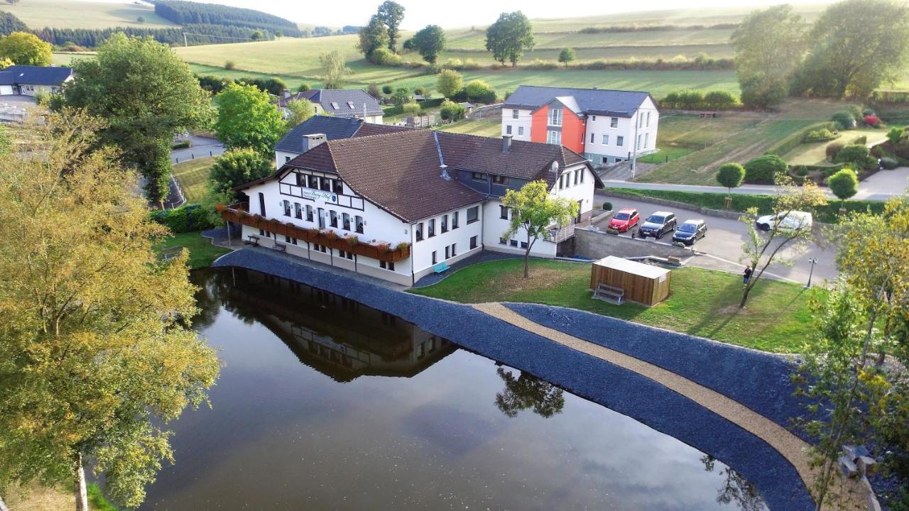 Hotel Burg Hof Exterior photo